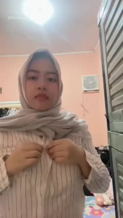 Janda jilbab colmek kesepian